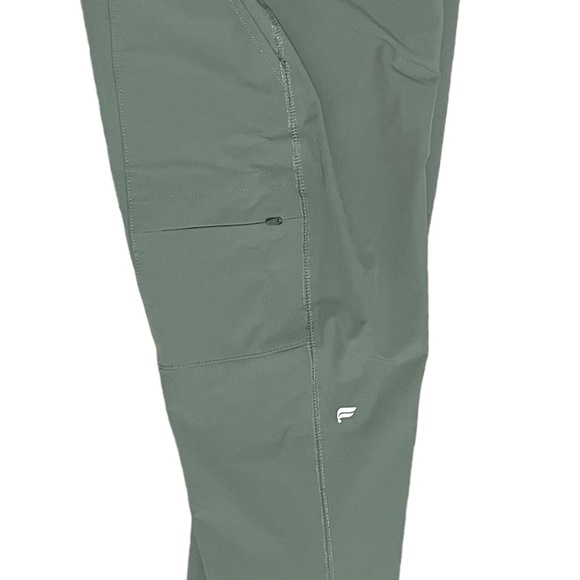 Fabletics‎ Hybrid Cargo Pants Leggings Jade Green - Picture 3 of 4